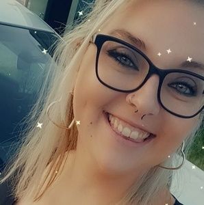 Meet your Posher, Breanna